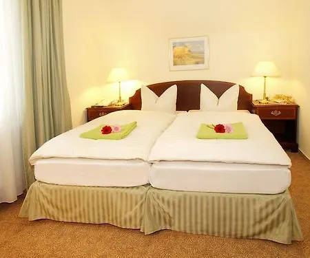 Strandhaus Heringsdorf Hotel 3*