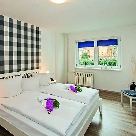 Strandhaus Heringsdorf Hotel