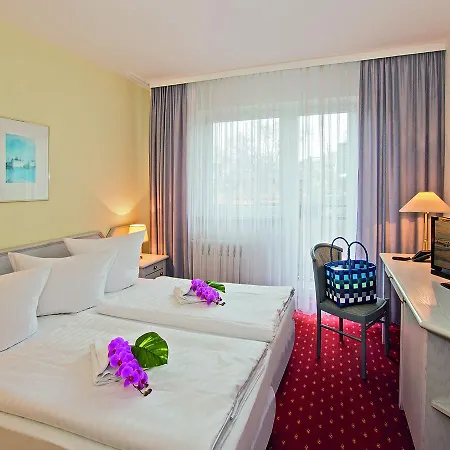 Hotel Strandhaus Heringsdorf 3*